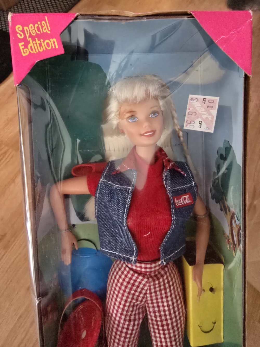 1997 Barbie Coca-Cola Picnic Barbie - Picture 6 of 6